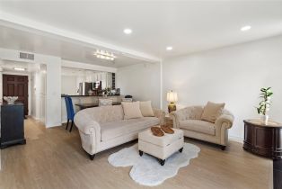 Condominium, 5720 Owensmouth Ave #152, Woodland Hills, CA 91367 - 6