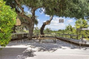 Single Family Residence, 23731 Park Madrid, Calabasas, CA 91302 - 34