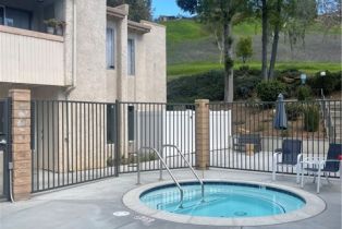 Condominium, 5800 Kanan rd, Agoura Hills, CA 91301 - 5