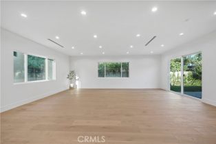 Single Family Residence, 6428 Kessler ave, Woodland Hills, CA 91367 - 11