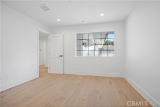 Single Family Residence, 6428 Kessler ave, Woodland Hills, CA 91367 - 34