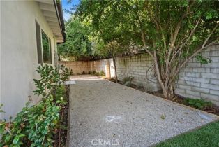 Single Family Residence, 6428 Kessler ave, Woodland Hills, CA 91367 - 36