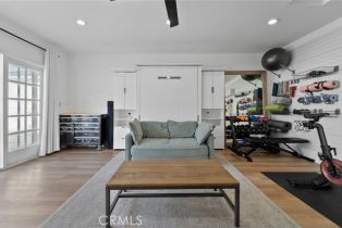 Single Family Residence, 14332 Roblar pl, Sherman Oaks, CA 91423 - 29