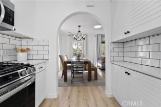 Single Family Residence, 14332 Roblar pl, Sherman Oaks, CA 91423 - 8