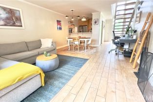 Condominium, 5951 Canterbury dr, Culver City, CA 90230 - 4