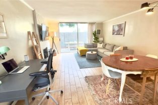 Condominium, 5951 Canterbury dr, Culver City, CA 90230 - 5