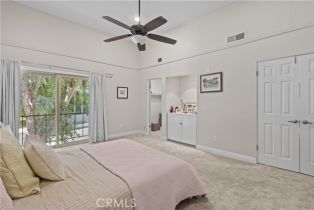 Condominium, 22255 Erwin st, Woodland Hills, CA 91367 - 21