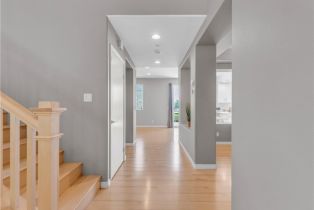 Single Family Residence, 5637 Como cir, Woodland Hills, CA 91367 - 10