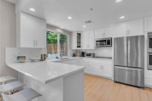 Single Family Residence, 5637 Como cir, Woodland Hills, CA 91367 - 17