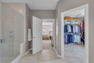 Single Family Residence, 5637 Como cir, Woodland Hills, CA 91367 - 37