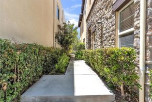 Single Family Residence, 5637 Como cir, Woodland Hills, CA 91367 - 4