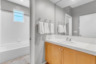 Single Family Residence, 5637 Como cir, Woodland Hills, CA 91367 - 43