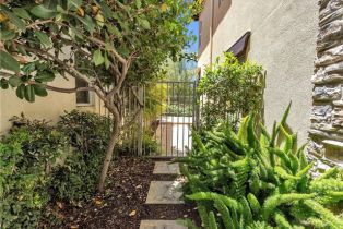 Single Family Residence, 5637 Como cir, Woodland Hills, CA 91367 - 47