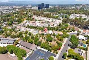 Single Family Residence, 5637 Como cir, Woodland Hills, CA 91367 - 55