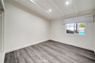 Single Family Residence, 19706 Victory blvd, Woodland Hills, CA 91367 - 20