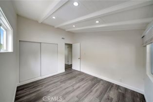 Single Family Residence, 19706 Victory blvd, Woodland Hills, CA 91367 - 27