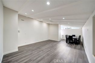 Single Family Residence, 19706 Victory blvd, Woodland Hills, CA 91367 - 8