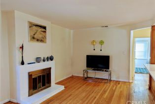 Single Family Residence, 15123 Killion st, Sherman Oaks, CA 91411 - 14