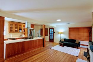 Single Family Residence, 15123 Killion st, Sherman Oaks, CA 91411 - 18