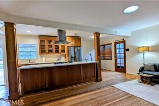 Single Family Residence, 15123 Killion st, Sherman Oaks, CA 91411 - 7