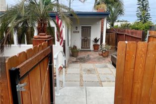 Single Family Residence, 2324 Manchester ave, Cardiff By The Sea, CA 92007 - 2
