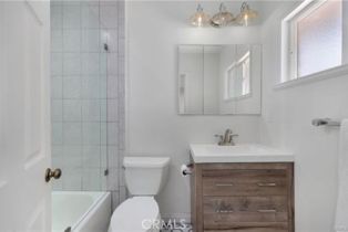 Single Family Residence, 22335 Kittridge st, Woodland Hills, CA 91303 - 15