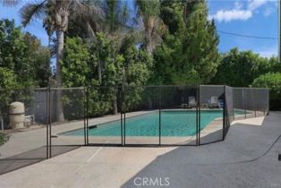 Single Family Residence, 22335 Kittridge st, Woodland Hills, CA 91303 - 23