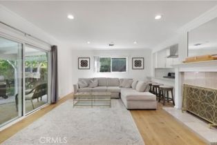 Single Family Residence, 22335 Kittridge st, Woodland Hills, CA 91303 - 3