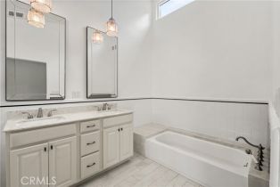 Single Family Residence, 4739 Greenbush ave, Sherman Oaks, CA 91423 - 13