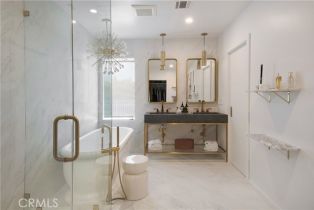 Single Family Residence, 3721 Glenridge dr, Sherman Oaks, CA 91423 - 24