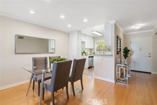 Condominium, 5500 Owensmouth ave, Woodland Hills, CA 91367 - 12