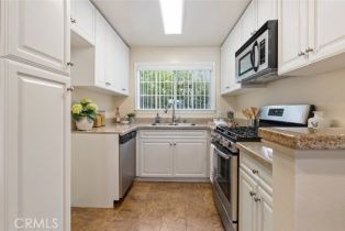 Condominium, 5500 Owensmouth ave, Woodland Hills, CA 91367 - 13