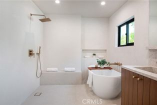 Single Family Residence, 11268 Dona Lola dr, Studio City, CA 91604 - 24