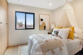 Single Family Residence, 11268 Dona Lola dr, Studio City, CA 91604 - 29