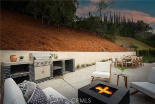 Single Family Residence, 11268 Dona Lola dr, Studio City, CA 91604 - 43