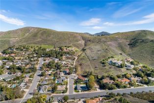 , 1 Bascom ct, Thousand Oaks, CA 91362 - 4