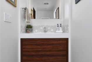 Single Family Residence, 4751 Del Moreno dr, Woodland Hills, CA 91364 - 19