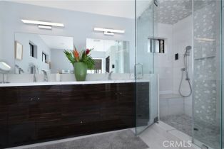 Single Family Residence, 4751 Del Moreno dr, Woodland Hills, CA 91364 - 26