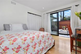 Single Family Residence, 4751 Del Moreno dr, Woodland Hills, CA 91364 - 30