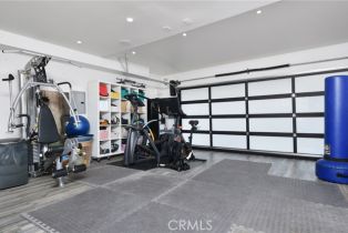 Single Family Residence, 4751 Del Moreno dr, Woodland Hills, CA 91364 - 38