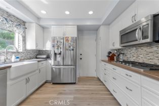 Single Family Residence, 17426 Flanders st, Granada Hills, CA 91344 - 11