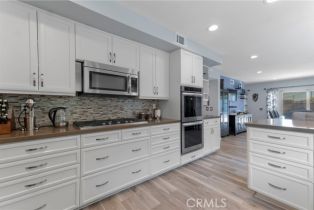 Single Family Residence, 17426 Flanders st, Granada Hills, CA 91344 - 13