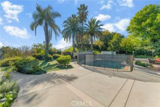 Single Family Residence, 17426 Flanders st, Granada Hills, CA 91344 - 30