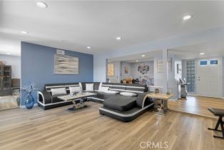 Single Family Residence, 17426 Flanders st, Granada Hills, CA 91344 - 5