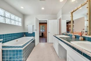 Single Family Residence, 5317 Lubao ave, Woodland Hills, CA 91364 - 20