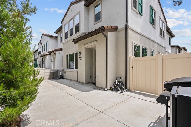 Condominium, 3001 Honolulu lane, Simi Valley, CA 93065 - 1