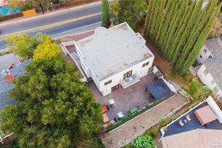 Single Family Residence, 3921 Beverly Glen blvd, Sherman Oaks, CA 91423 - 23