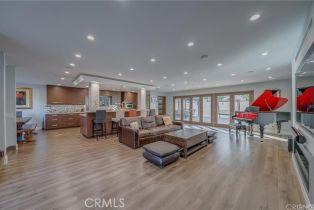 Single Family Residence, 3921 Beverly Glen blvd, Sherman Oaks, CA 91423 - 3