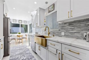 Single Family Residence, 22444 Venido rd, Woodland Hills, CA 91364 - 11