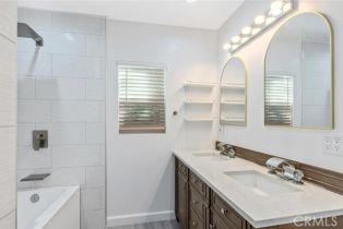 Single Family Residence, 22444 Venido rd, Woodland Hills, CA 91364 - 15